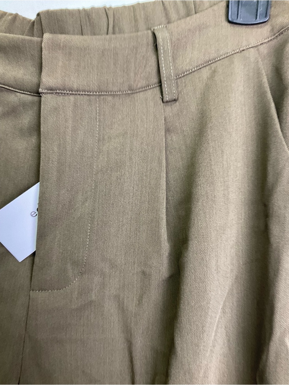 Picket Detail Woven Straight Pants - Olive - Picture 6 of 7